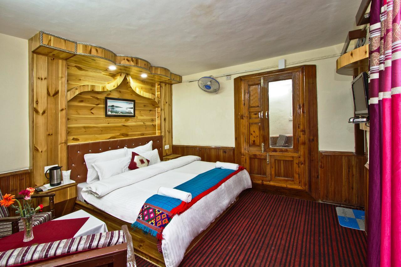 Hotel Vikrant Manāli Exterior foto